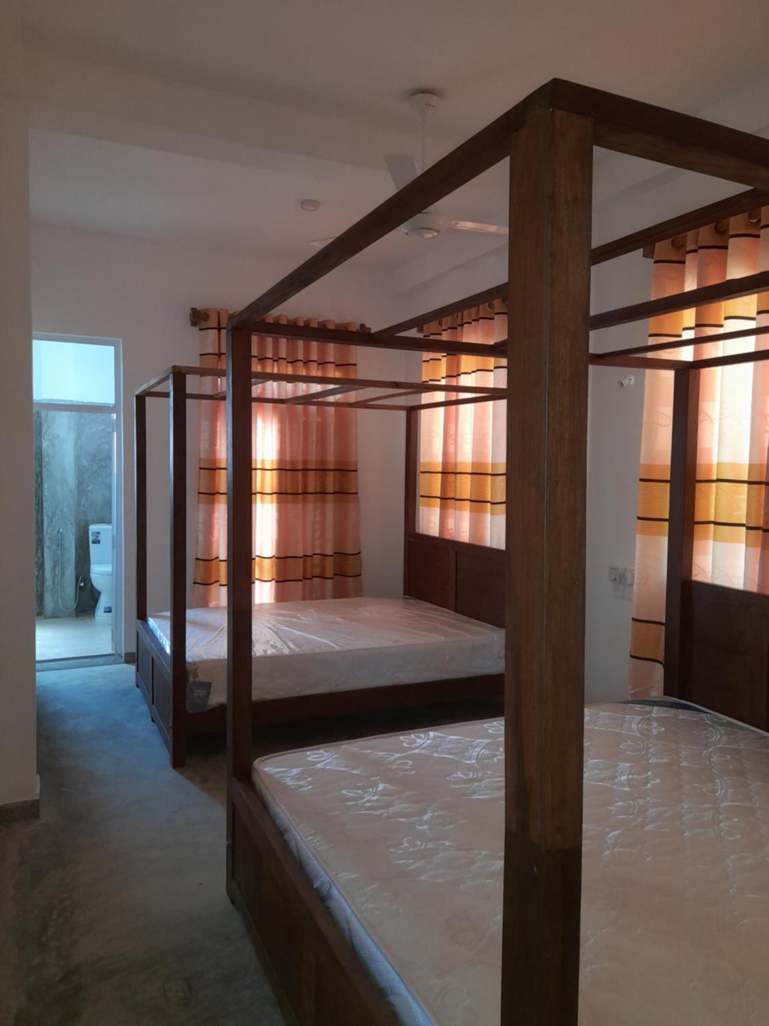 Апартаменти Hiriketiya Hasmal House Діквелла Номер фото